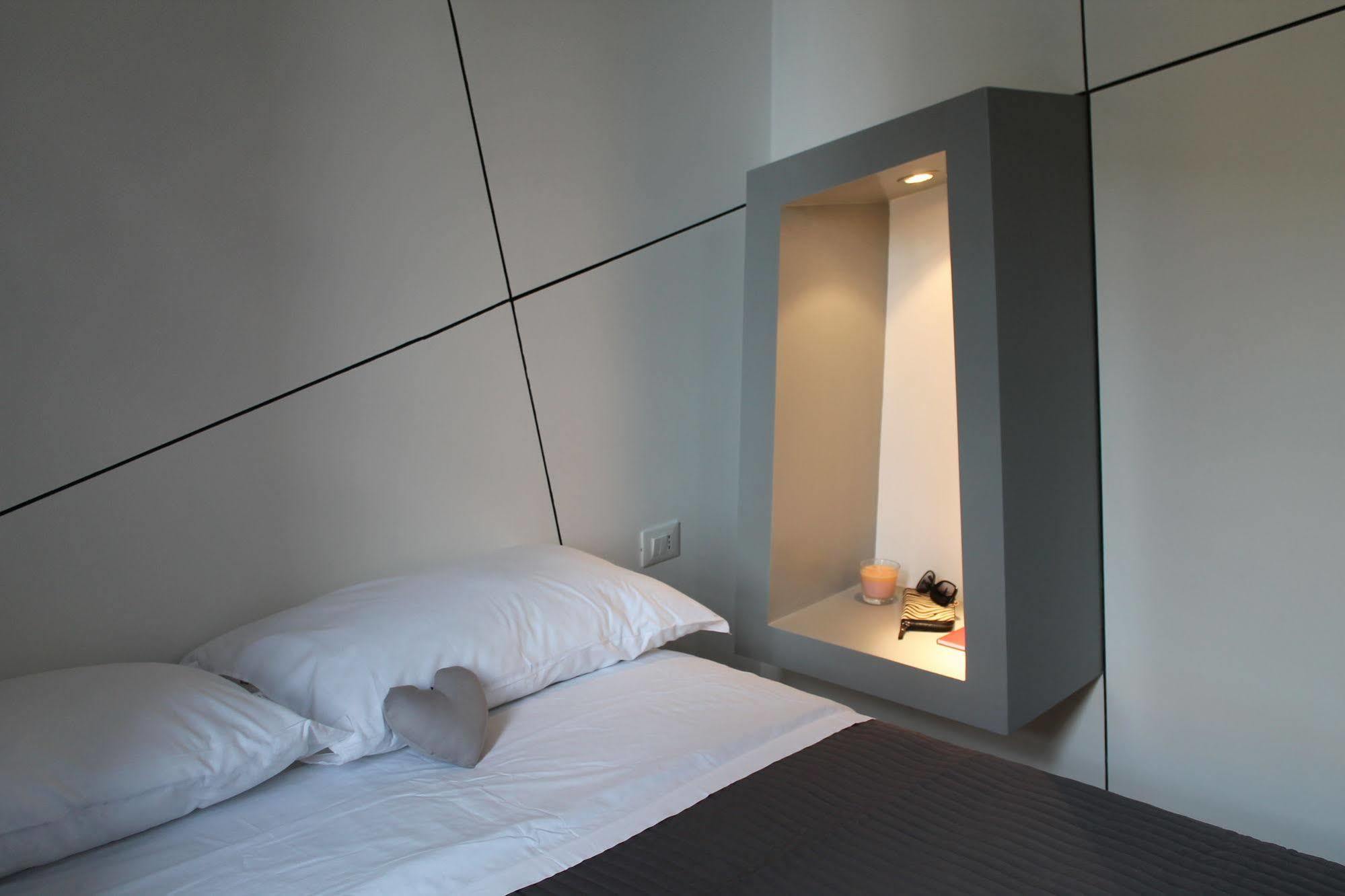 The Upper Suites Rome Bagian luar foto